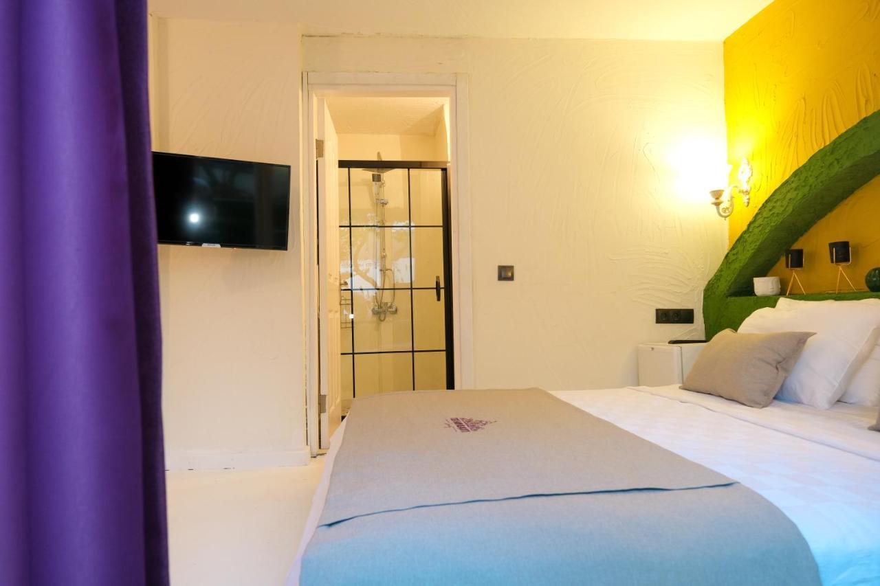Tek Han Alacati Hotel Bagian luar foto